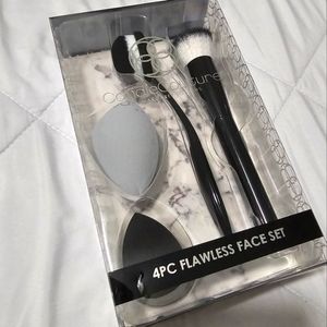 *NIB* Candie Couture 4pc Makeup Brush Set